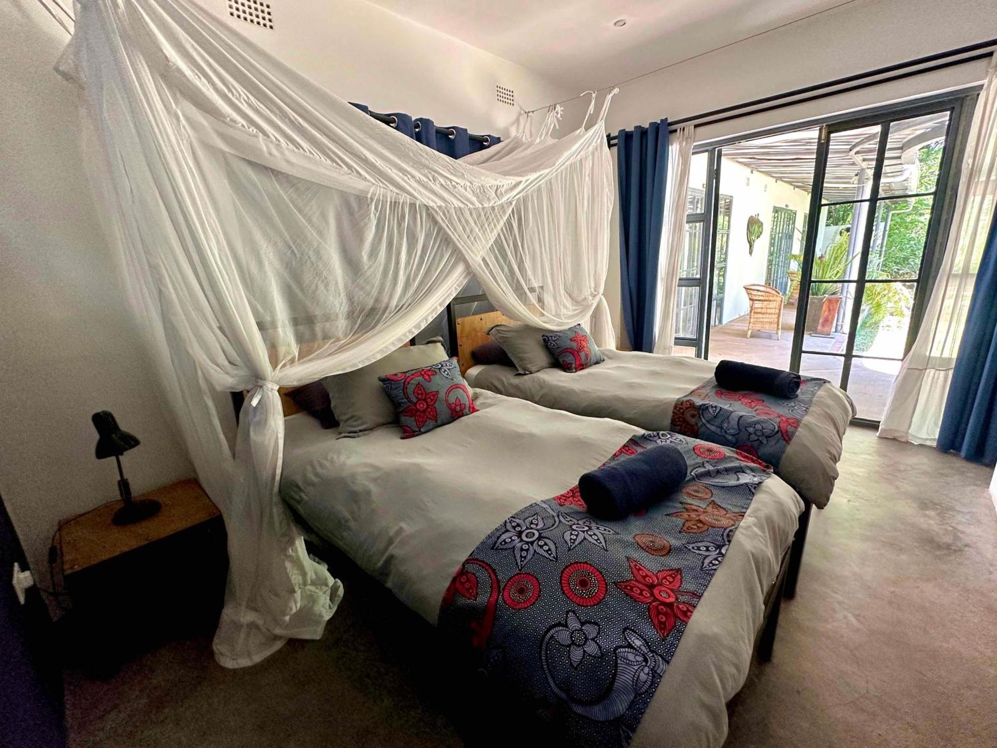 Fawlty Towers Accommodation & Activities Livingstone Buitenkant foto