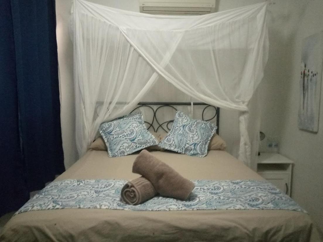 Fawlty Towers Accommodation & Activities Livingstone Buitenkant foto